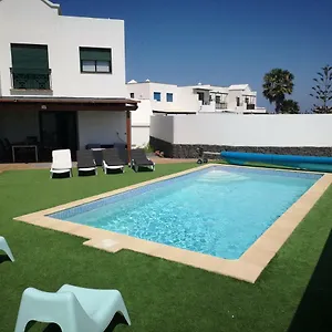 Villaantonia Private Huge Heated Pool And Super Fast Wifi Playa Blanca (Lanzarote)