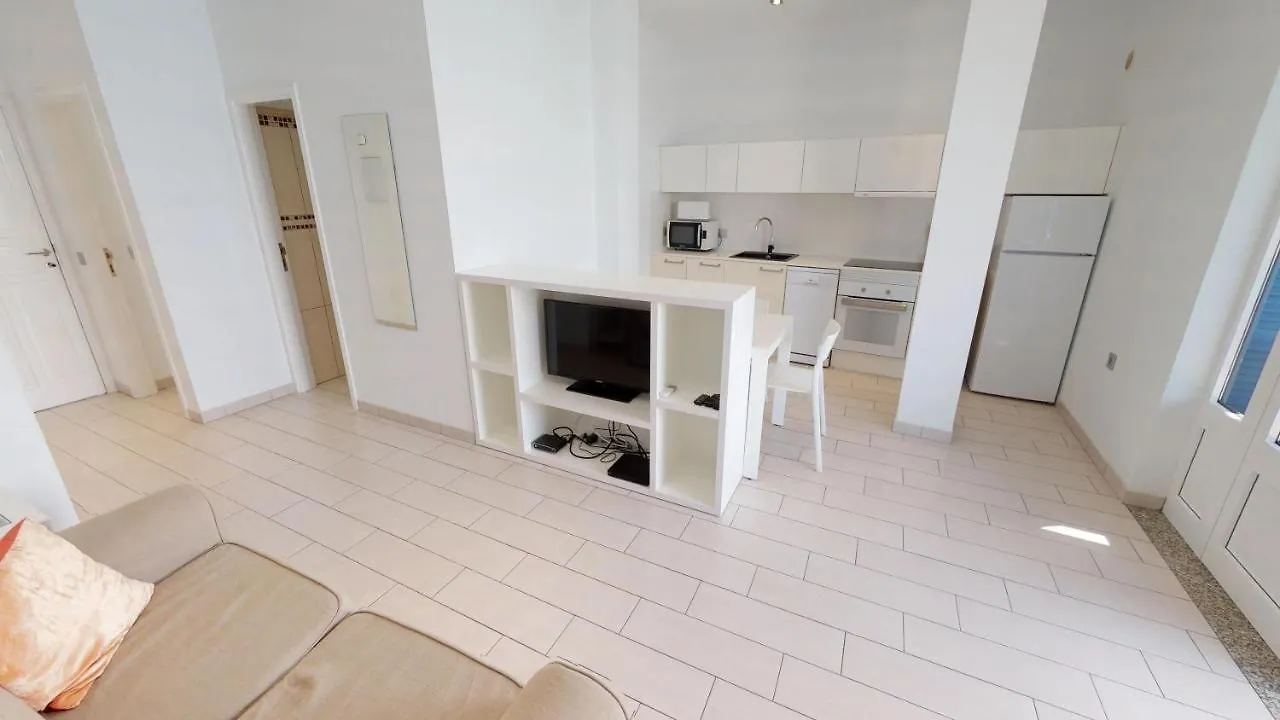 Blancazul Alto Brisa Apartment Playa Blanca  Spain